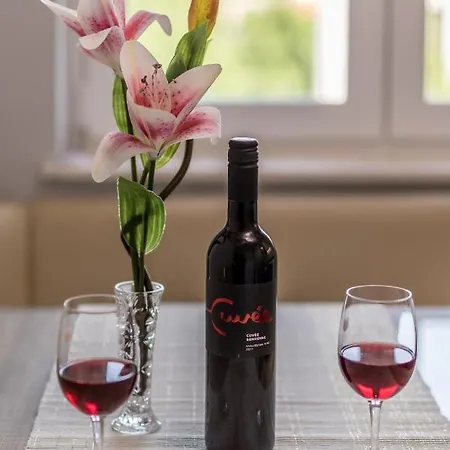 Garden Dina With Free Parking * ספליט