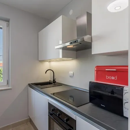 Garden Dina With Free Parking ספליט