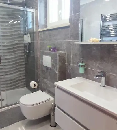 Apartamento Garden Dina With Free Parking Split