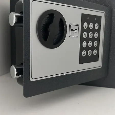 Apartment Garden Dina With Free Parking *