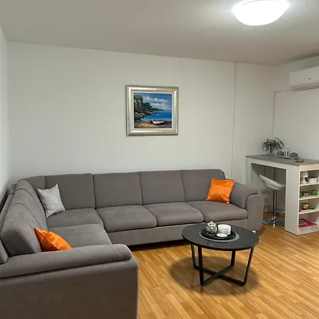 Garden Dina With Free Parking *