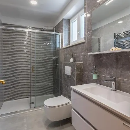 Garden Dina With Free Parking شقة