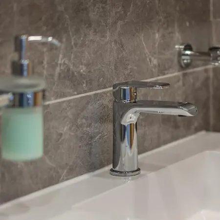 Garden Dina With Free Parking شقة