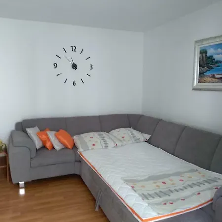 Garden Dina With Free Parking